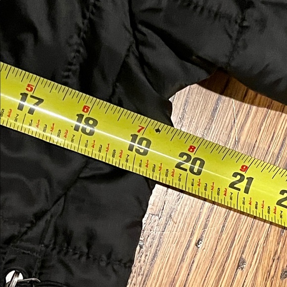 Patagonia Jacket - Picture 5 of 9